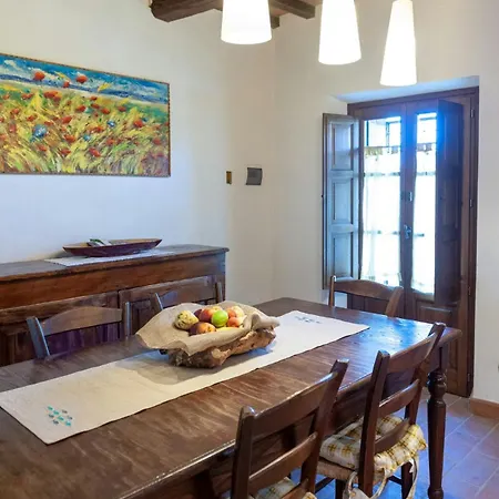 Nyaraló Stone Overlooking Vineyards Panicale