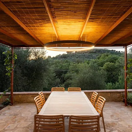 Casa de Férias Stone Overlooking Vineyards